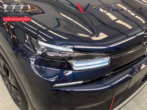 Citroën C4 Nuevo  Hybrid 145 ë-DSC6 COLLECTION   - Foto 16