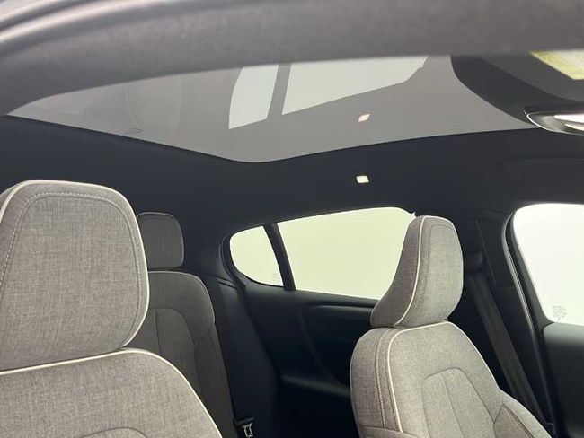 Volvo C40 Recharge Ultimate, Single Motor Extended Range, Eléctrico   - Foto 21