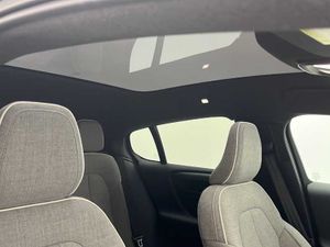 Volvo C40 Recharge Ultimate, Single Motor Extended Range, Eléctrico   - Foto 21