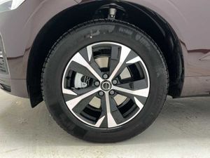 Volvo XC60 B5 AWD Core 26   - Foto 34