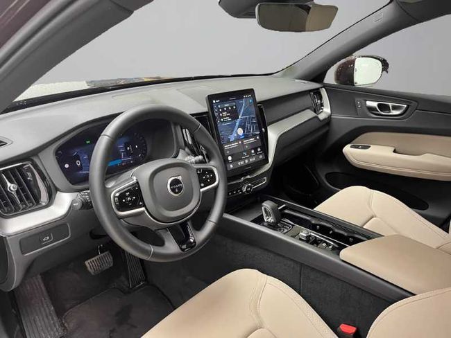 Volvo XC60 B5 AWD Core 26   - Foto 38