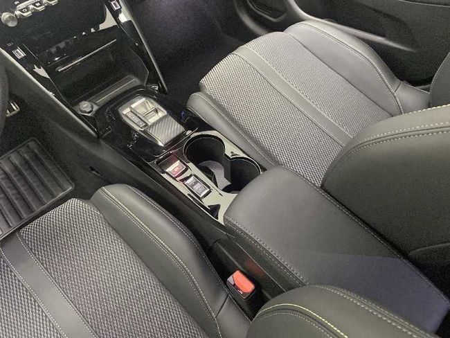 Peugeot 208 N  5P GT HYBRID 100 eDCS6   - Foto 17