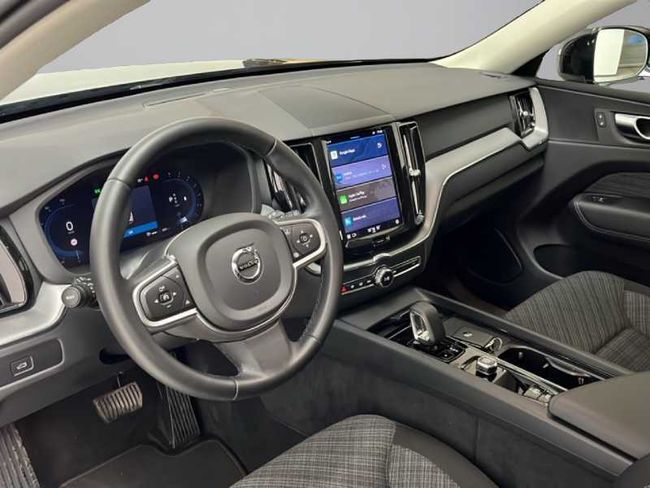 Volvo XC60 Core, B5 AWD Mild hybrid, Gasolina MODELO ANTERIO   - Foto 17