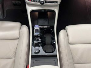 Volvo XC40 Plus, B3 (gasolina), Gasolina, Bright   - Foto 21