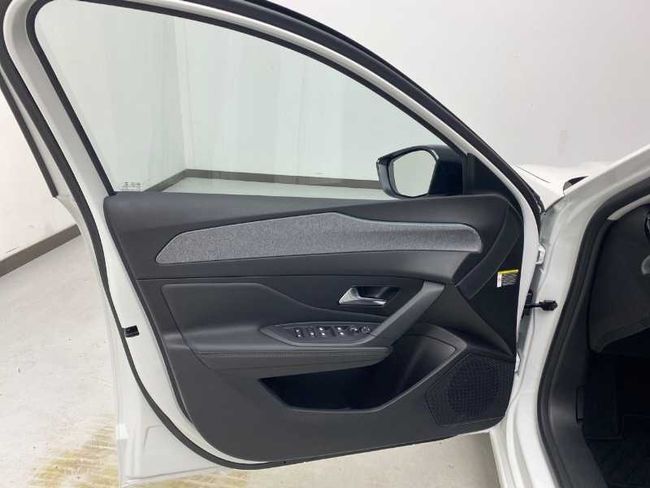 Peugeot 308 5p Allure Gasolina 130 S&S 6 Vel. MAN   - Foto 16