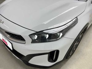 Kia XCeed Nuevo  1.0 T-Gdi 100 CV Drive   - Foto 20