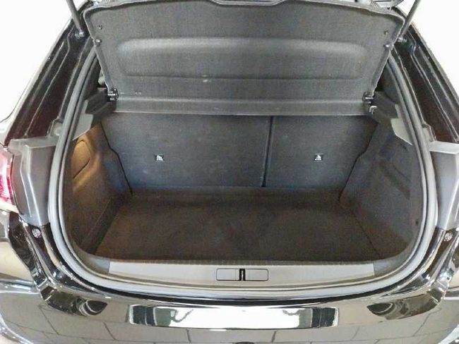 Peugeot 208 5P Allure Pack BlueHDi 100 S&S 6 Vel MAN   - Foto 9