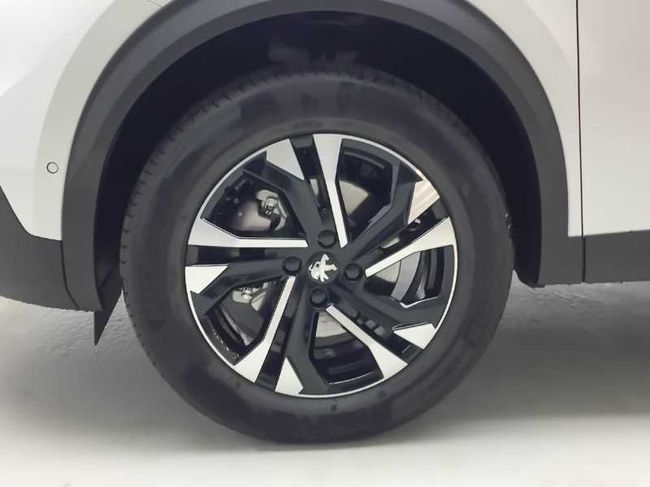 Peugeot 2008 SUV  GT Pack Gasolina 130 S&S EAT8 REBU   - Foto 6