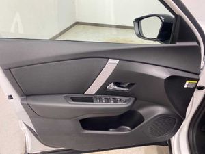 Citroën C4 Nuevo  Hybrid 145 ë-DSC6 BUSINESS EDITION   - Foto 18