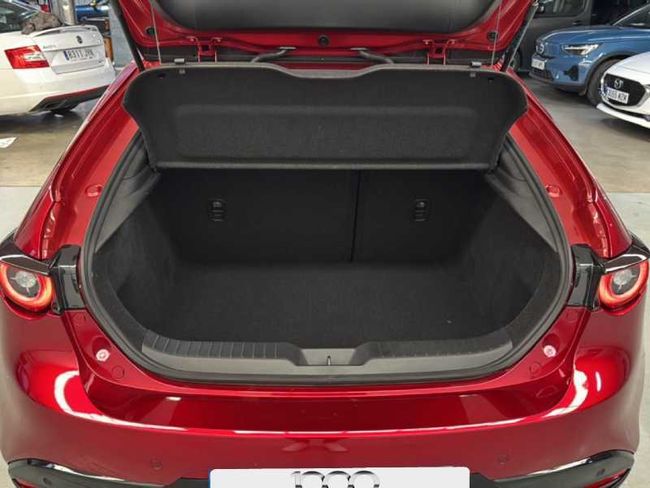 Mazda 3 2024 2,0L E-SKYACTIV G MHEV 110 KW (150 CV) 6AT FWD HOMURA   - Foto 12