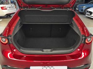 Mazda 3 2024 2,0L E-SKYACTIV G MHEV 110 KW (150 CV) 6AT FWD HOMURA   - Foto 12