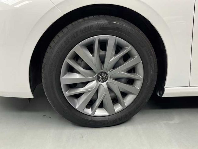 Peugeot 308 Nuevo  5P Active Pack Puretech 110 S&S MAN   - Foto 15