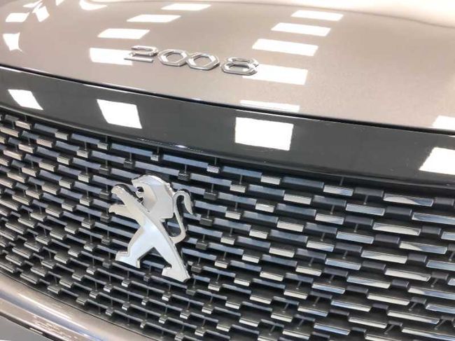 Peugeot 2008 SUV  Allure Pack PureTech 100 S&S 6 Vel. MAN REBU   - Foto 11