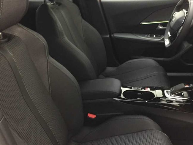 Peugeot 2008 SUV  GT Gasolina 130 S&S EAT8 REBU   - Foto 20