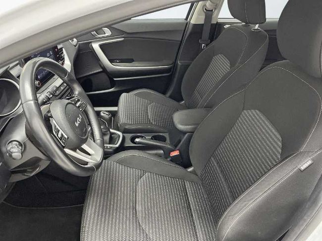 Kia XCeed Nuevo  1.0 T-Gdi 100 CV Drive   - Foto 10