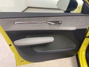 Volvo EX30 Plus Single Motor Extended Range eléctrico   - Foto 19