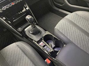 Peugeot 2008 Allure Gasolina 100 S&S 6 Vel. MAN   - Foto 17