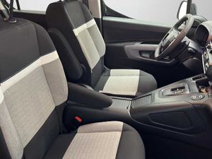 Citroën Berlingo Nueva  Talla XL BlueHDi 130 S&S EAT8 MAX M1   - Foto 9