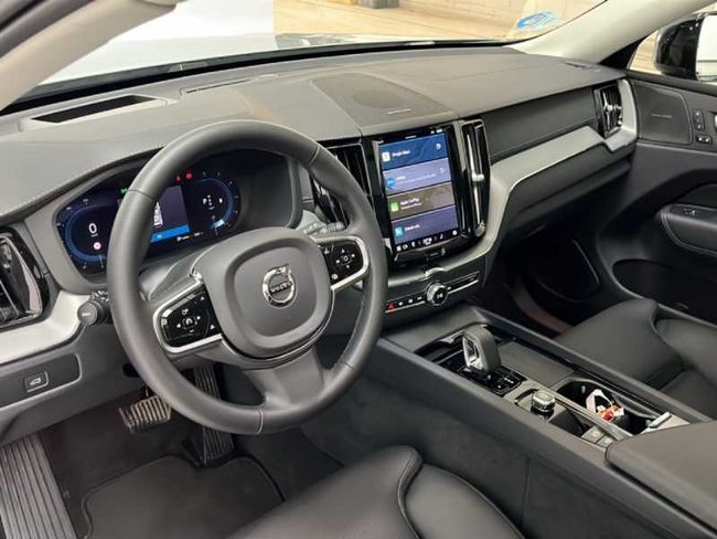 Volvo XC60 Ultimate, B4 AWD Mild hybrid, Diésel, Dark   - Foto 20