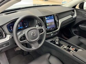 Volvo XC60 Ultimate, B4 AWD Mild hybrid, Diésel, Dark   - Foto 20