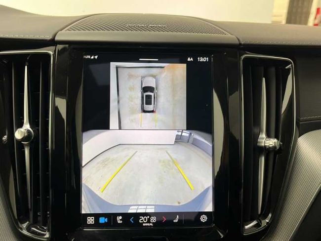 Volvo XC60 Ultimate, B4 AWD Mild hybrid, Diésel, Dark   - Foto 18