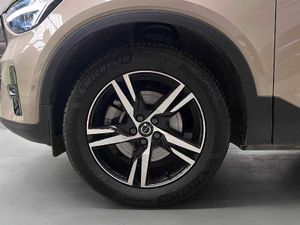 Volvo XC40 Plus, B3 Mild hybrid, Gasolina, Dark   - Foto 12