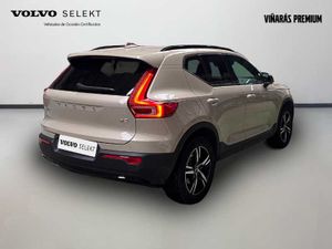 Volvo XC40 Plus, B3 Mild hybrid, Gasolina, Dark   - Foto 6