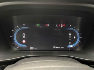 Volvo XC40 Plus, B3 Mild hybrid, Gasolina, Dark   - Foto 17