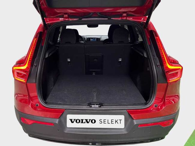 Volvo XC40 Plus, B3 Mild hybrid, Gasolina, Dark   - Foto 9