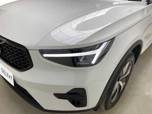 Volvo XC40 Plus, B3 Mild hybrid, Gasolina, Dark   - Foto 10