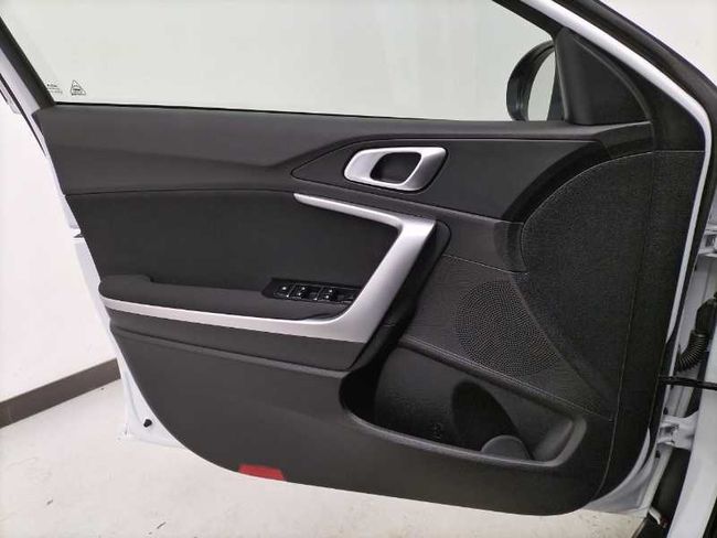 Kia XCeed Nuevo  1.0 T-Gdi 100 CV Drive   - Foto 16