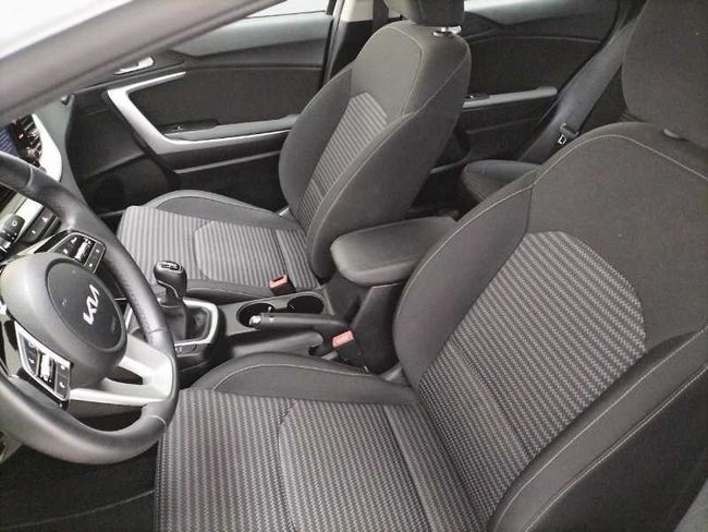 Kia XCeed Nuevo  1.0 T-Gdi 100 CV Drive   - Foto 10