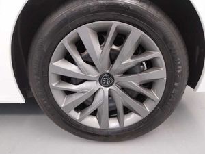 Peugeot 308 Nuevo  5P Active Pack Gasolina 110 S&S MAN     - Foto 15