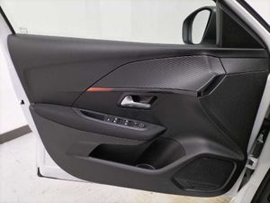 Peugeot 208 5P Active Pack BlueHDi 100 S&S 6 Vel MAN     - Foto 18