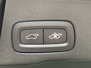 Volvo XC60 B4 (D) AWD Core Auto   - Foto 19