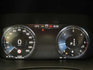 Volvo XC60 B4 (D) AWD Business Plus Auto   - Foto 19