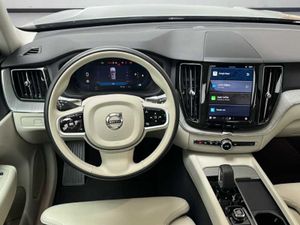 Volvo XC60 Plus, B5 AWD Mild hybrid, Gasolina, Dark Modelo Anterior   - Foto 13