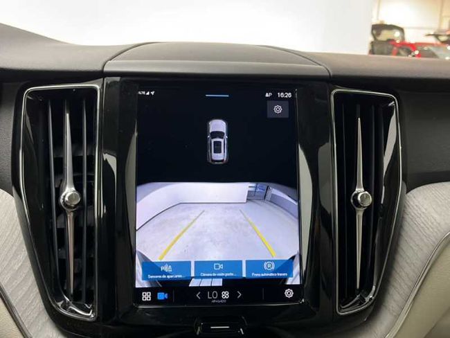 Volvo XC60 Plus, B5 AWD Mild hybrid, Gasolina, Dark Modelo Anterior   - Foto 18
