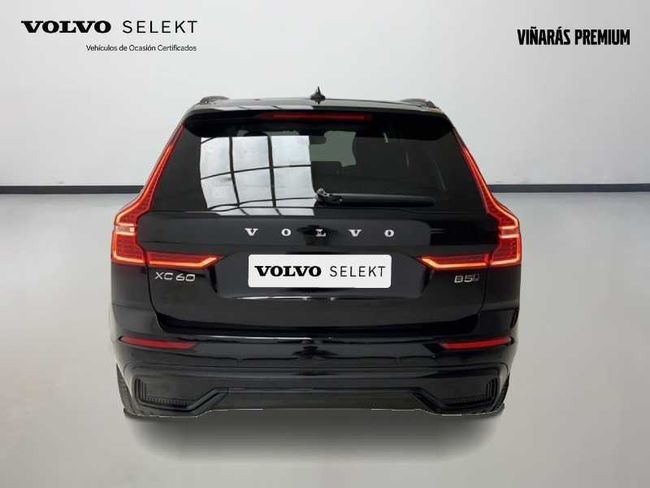 Volvo XC60 Plus, B5 AWD Mild hybrid, Gasolina, Dark Modelo Anterior   - Foto 5