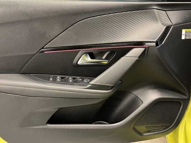 Peugeot 208 N 5P GT HYBRID 136 eDCS6   - Foto 21