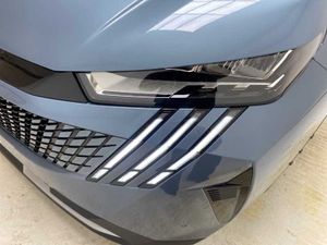 Peugeot 3008 Hybrid Nuevo 3008 Allure HYBRID 145 e-DCS6   - Foto 20