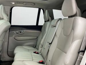 Volvo XC90 Plus T8 eAWD Híbrido enchufable, Eléctrico/Gasolina, Dark, 7 Plazas   - Foto 13