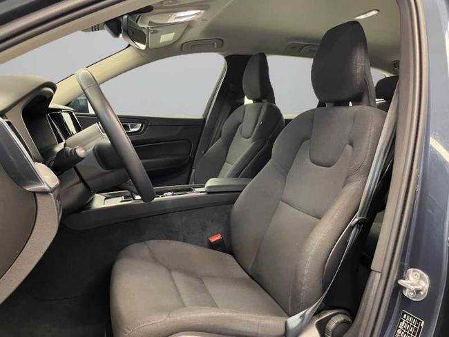 Volvo XC60 B4 (D) Momentum Auto   - Foto 16