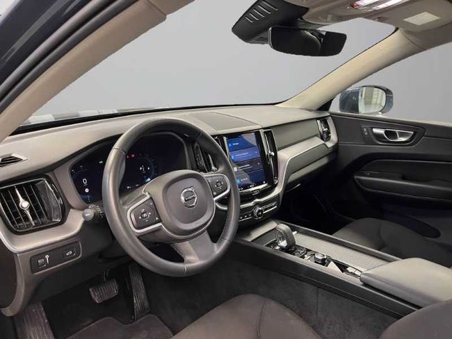 Volvo XC60 B4 (D) Momentum Auto   - Foto 17