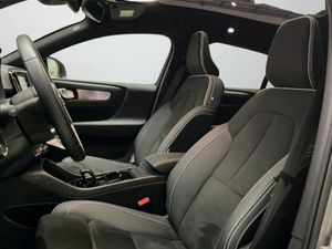 Volvo C40 Electrico Twin AWD Ultimate   - Foto 16