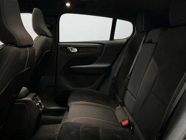 Volvo C40 Electrico Twin AWD Ultimate   - Foto 17