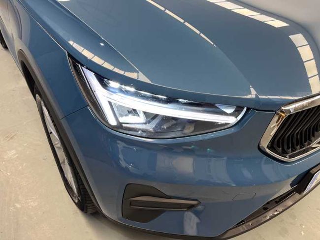 Volvo XC40 Core, B3 Mild hybrid, Gasolina   - Foto 20