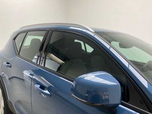 Volvo XC40 Core, B3 Mild hybrid, Gasolina   - Foto 14