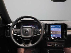 Volvo XC40 Core, B3 Mild hybrid, Gasolina   - Foto 17