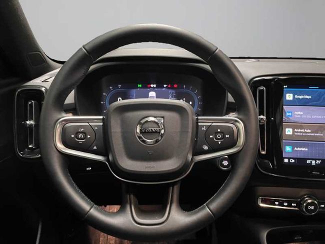 Volvo XC40 Core, B3 Mild hybrid, Gasolina   - Foto 14